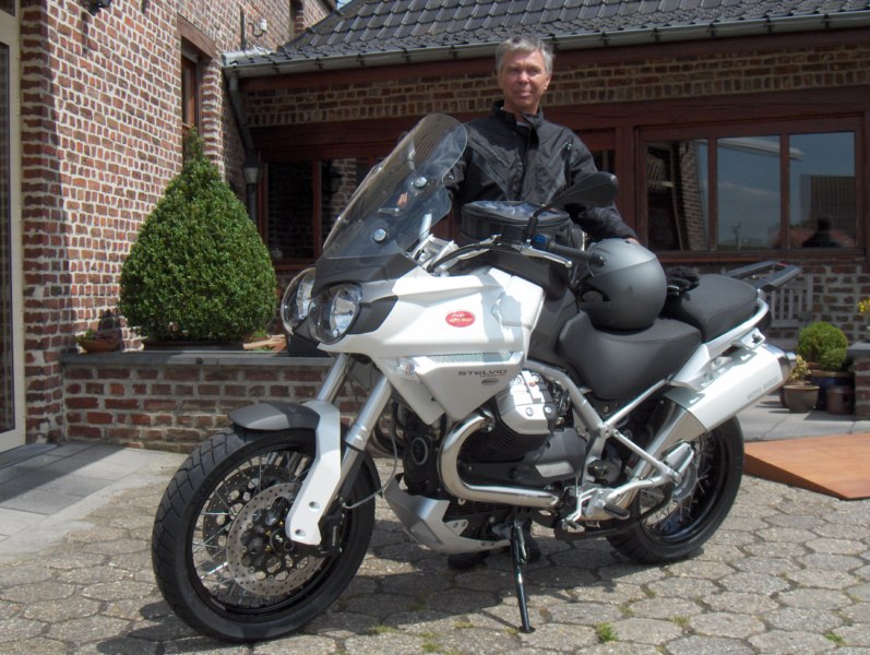 Ninove Raymonds Moto Guzzi Stelvio 1200