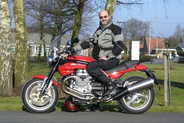Brugge Ginos Moto Guzzi Griso 850