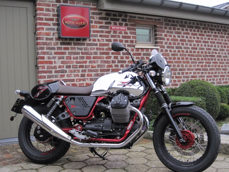 VRAmotors Moto Guzzi Sint Martens Latem Piets V7 Racer