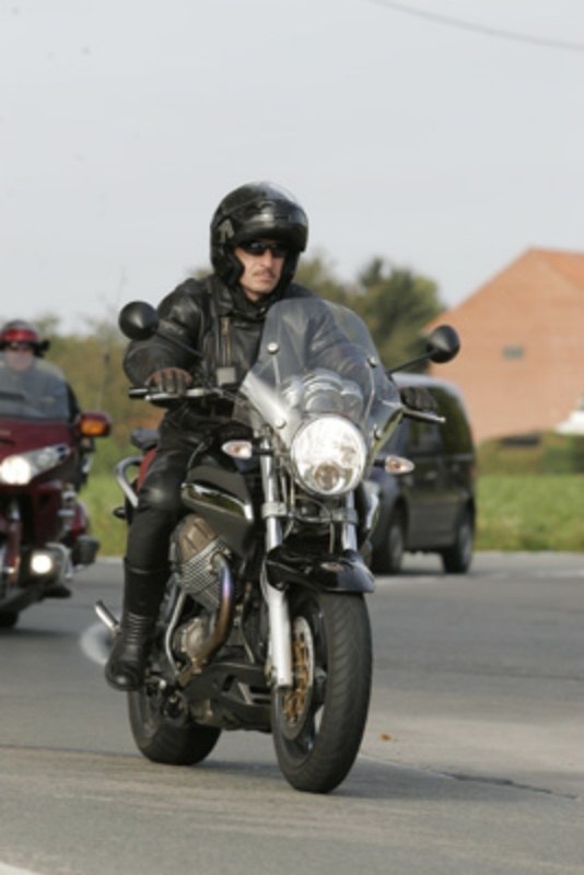 Zottegem Dirks Moto Guzzi Breva 1100