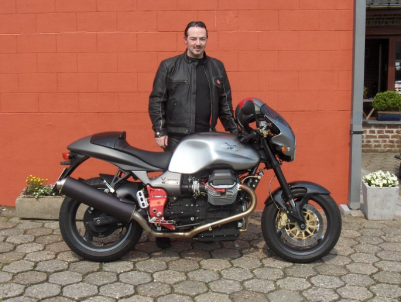 Zottegem Johns Moto Guzzi V11