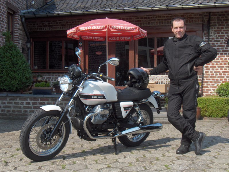 Merelbeke Christiaans Moto Guzzi V7 Classic