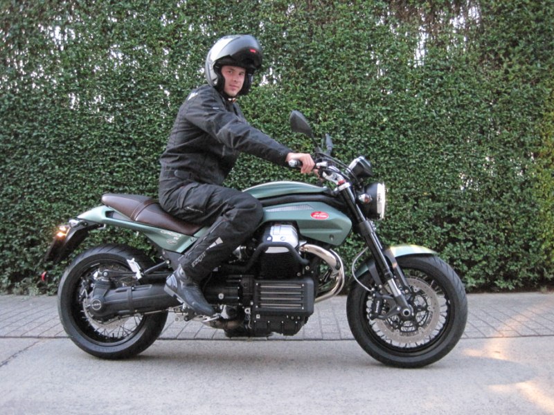 Lede Barts Moto Guzzi Griso