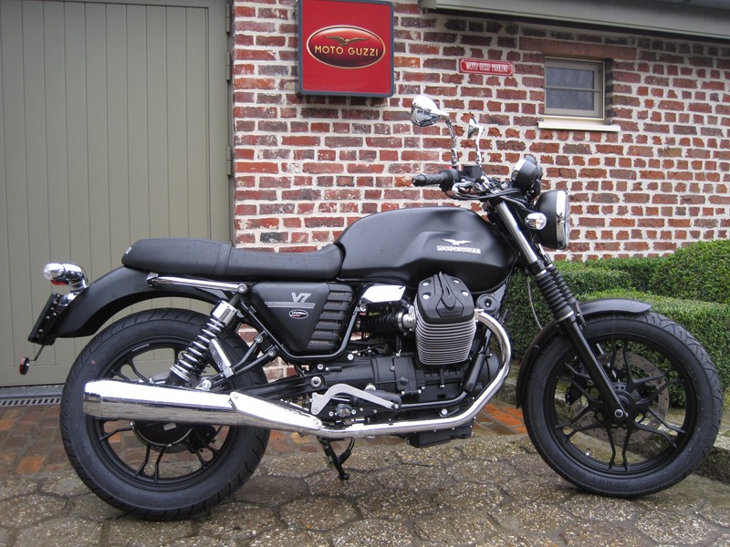 Brussel Dirks Moto Guzzi V7 Stone