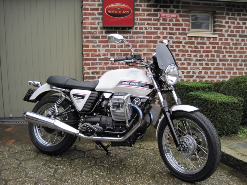 Celles Liens Moto Guzzi V 7 Classic