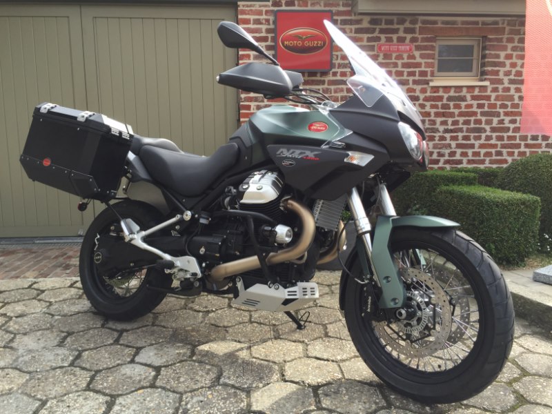 Rijkevorsel Guys Moto Guzzi 1200 Stelvio NTX