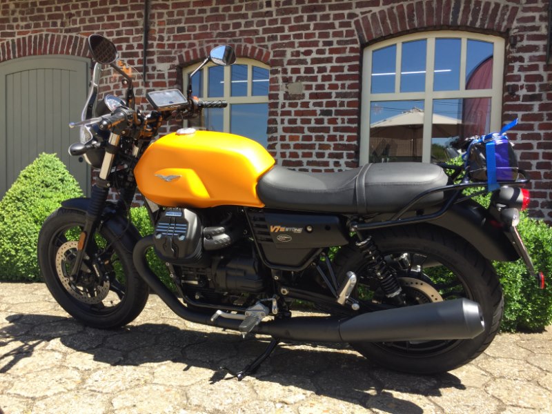 Vlaams Brabant Leos Moto Guzzi V7III Stone