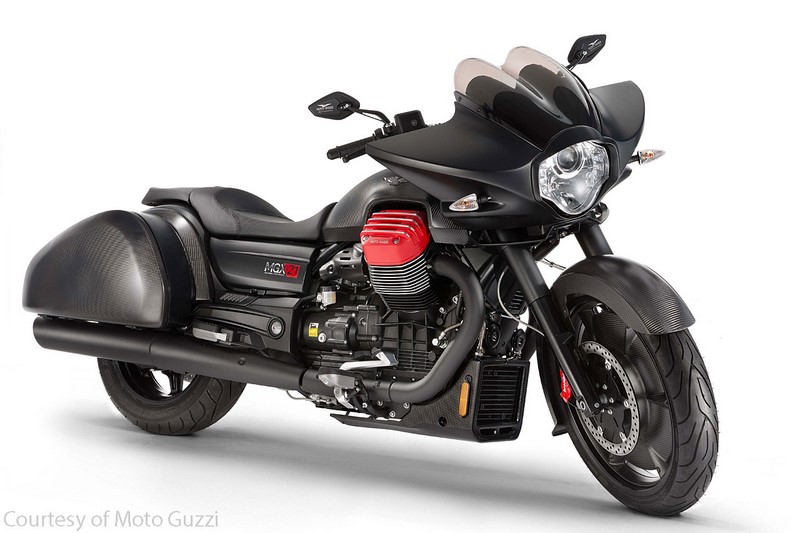 Moto Guzzi MGX21 FlyingFor