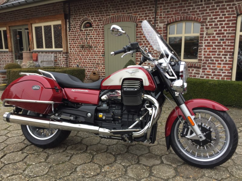 VRAmotors Moto Guzzi California 1400 Touring 2017